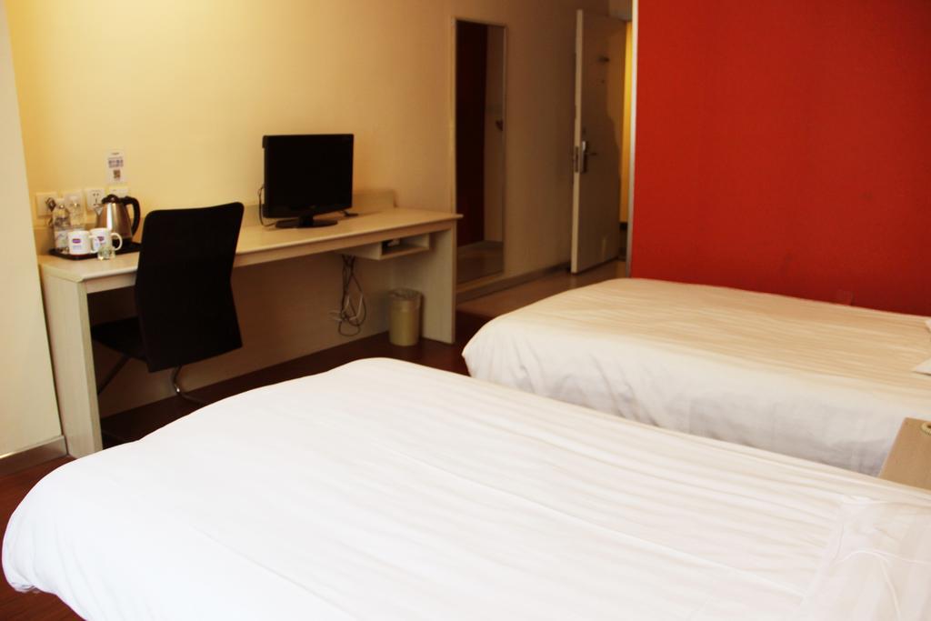 Hanting Hotel Baoji Gaoxin South Railway Station Branch Værelse billede